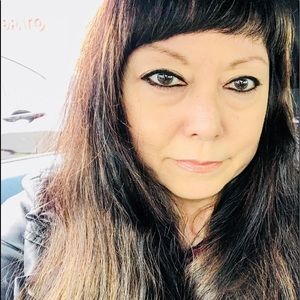 Meet your Posher, Asia